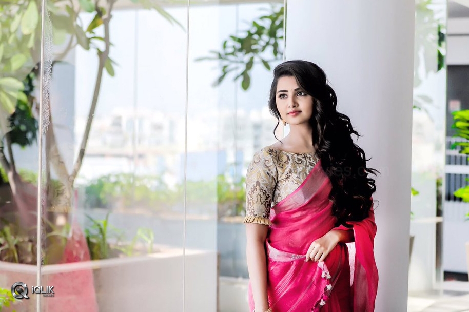 Anupama-Parameswaran